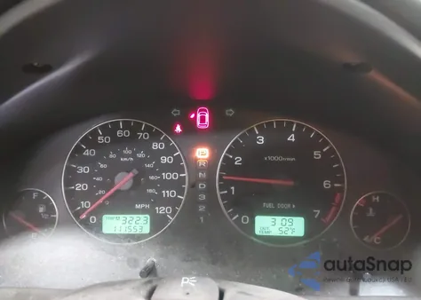 2004 Subaru Legacy L/L W/35Th Anniversary Edition z USA, uszkodzony, nr VIN 4S3BH625247301587